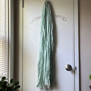 Linen scarf